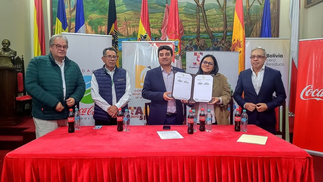 Noticia-Firma de convenio: Gobierno Autónomo municipal de Tarija